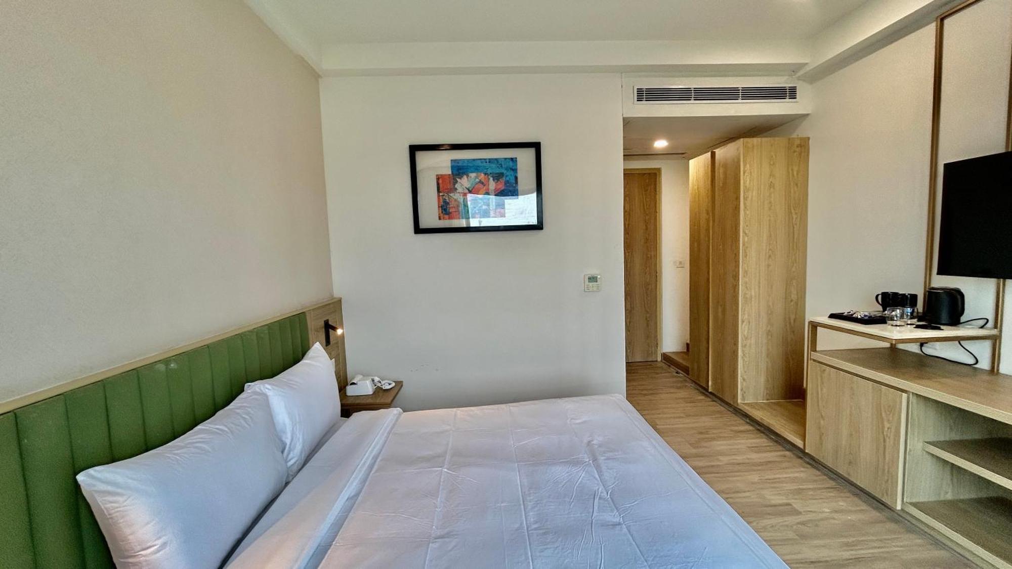 Hotel Limon & Banquet Sector 29, Gurgaon Bagian luar foto