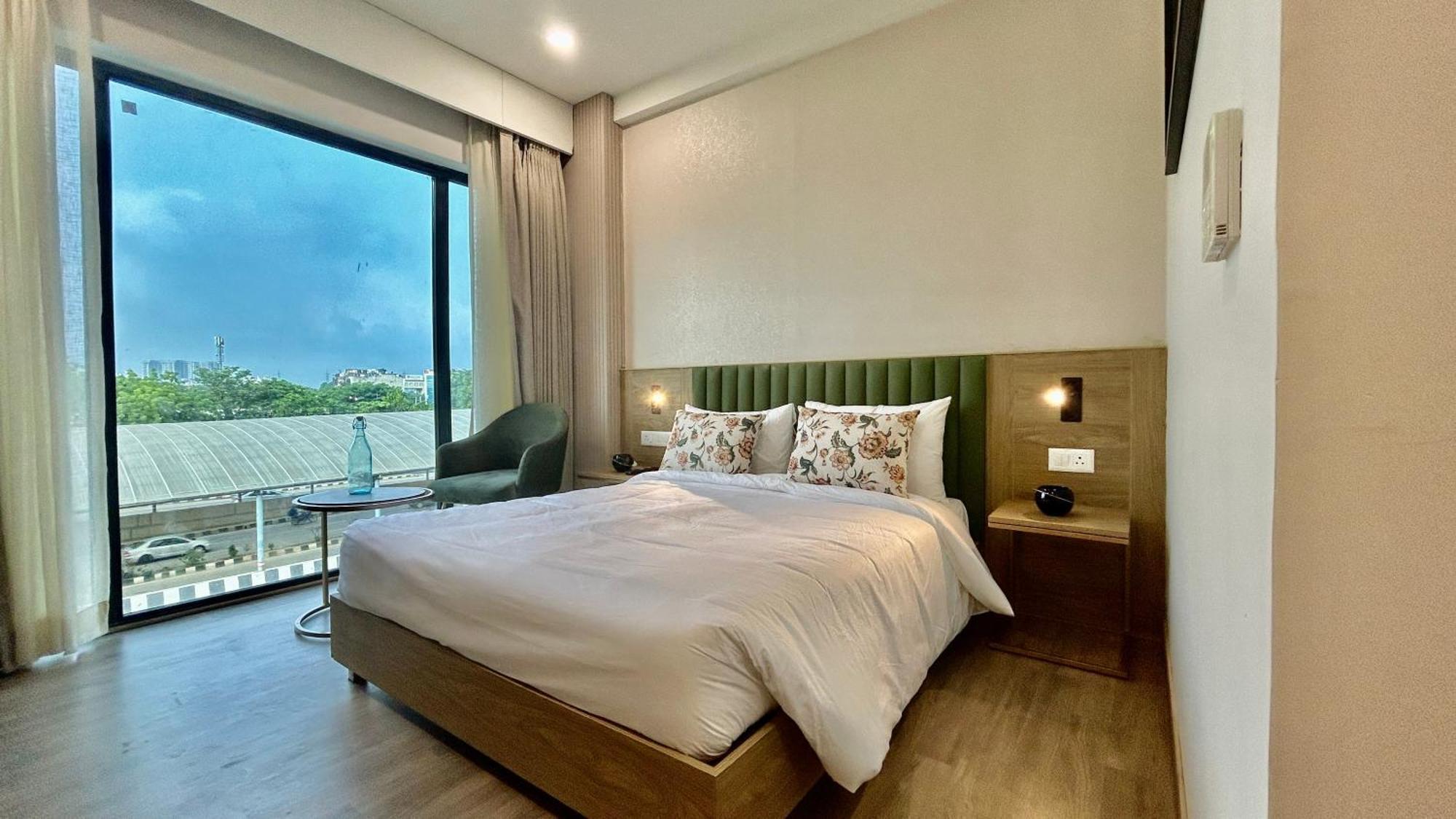 Hotel Limon & Banquet Sector 29, Gurgaon Bagian luar foto