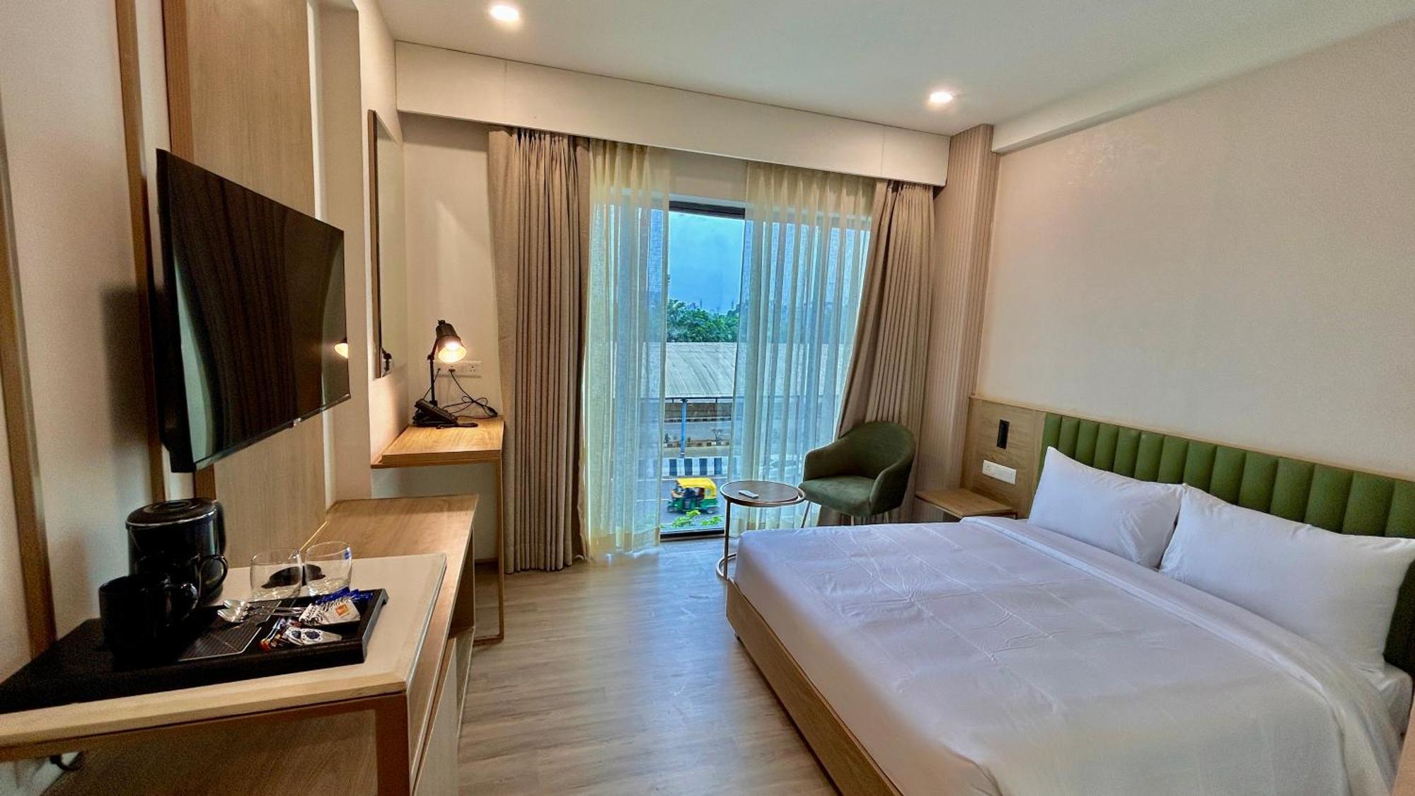 Hotel Limon & Banquet Sector 29, Gurgaon Bagian luar foto